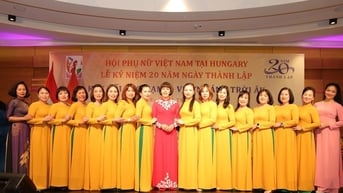 Kết nối sức mạnh, vươn cánh trời Âu