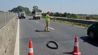 Ô tô liên tiếp hỏng lốp trên cao tốc, Cục CSGT đưa ra khuyến cáo