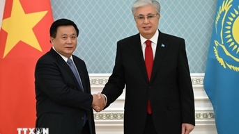 Đoàn đại biểu Đảng Cộng sản Việt Nam thăm làm việc tại Cộng hòa Kazakhstan