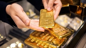 Giá vàng sẽ biến động thế nào trước dự báo FED không cắt giảm lãi suất trong năm 2024?