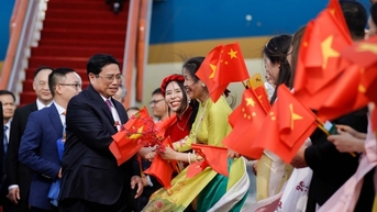 Những hình ảnh ấn tượng của Thủ tướng Phạm Minh Chính trong chuyến thăm Trung Quốc và dự Hội nghị WEF Thiên Tân