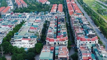 Loạt biệt thự, nhà liền kề bỏ hoang tại Khu đô thị mới Phú Lương