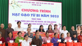 Hộ nghèo giảm đáng kể nhờ hỗ trợ của Mặt trận