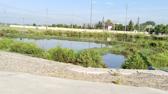 Vụ em trai phó chủ tịch huyện trúng đấu giá 23 lô đất: Đã đấu giá lại