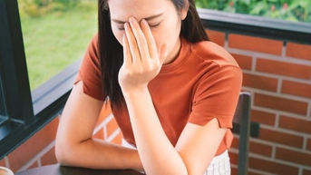 Bố mẹ chồng bán đất hơn 5 tỷ nhưng chỉ cho vợ chồng tôi 200 triệu, 5 năm sau thì ông bà ngỡ ngàng vì cái kết đắng chát