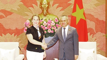 អនុប្រធានគណៈកម្មាធិការកិច្ចការបរទេស លោក Nguyen Manh Tien បានទទួលជួបគណៈប្រតិភូសភាហ្សកហ្ស៊ី