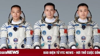 Trung Quốc đưa phi hành đoàn trẻ chưa từng có vào vũ trụ