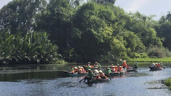 កន្លែងទេសចរណ៍ធម្មជាតិ Famtrip ដែលជាប់ទាក់ទងនឹងការអភិរក្សជីវៈចម្រុះក្នុងខេត្ត Quang Nam