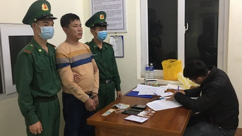 Lực lượng biên phòng bắt kẻ buôn ma túy để chu cấp tiền cho người tình