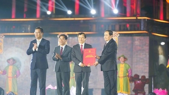 Huế là thành phố trực thuộc trung ương có tính chất đô thị di sản đầu tiên của Việt Nam