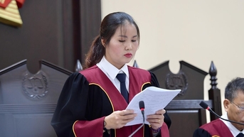 Đề xuất có chính sách tiền lương ưu tiên với thẩm phán, thư ký tòa