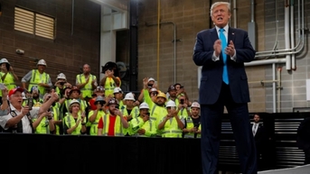 Điều gì giúp ông Donald Trump kiếm được hàng triệu đô la ở Texas?