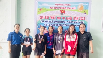 Hơn 30 vận động viên tham gia giải bơi thiếu nhi vui khỏe thị xã Ayun Pa | Báo Gia Lai điện tử