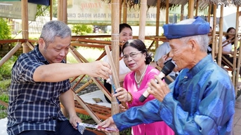 Bảo vệ, phát huy giá trị di sản nghệ thuật Bài Chòi tại Thừa Thiên Huế