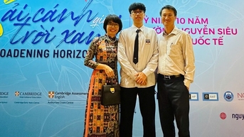 Trước kỳ thi vẫn dành thời gian chơi