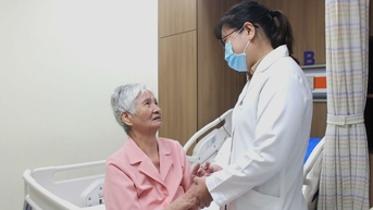 44 năm lãng quên vòng tránh thai trong tử cung
