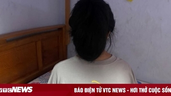 សិស្សស្រីនៅខេត្ត Khanh Hoa ត្រូវបានមិត្តរួមសាលាមួយក្រុមវាយធ្វើបាប