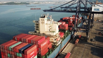Lo ngại giá cước vận tải biển tiếp tục tăng cao