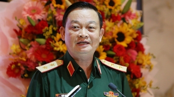 Trung tướng Trần Hoài Trung: Không để địa bàn Quân khu 7 mất ổn định