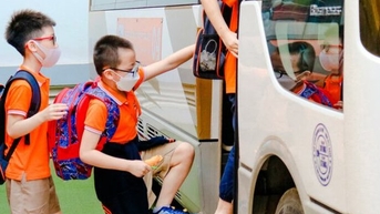Đề xuất xe chở học sinh phải có còi báo động nếu học sinh bị bỏ quên