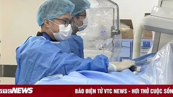 Đau đầu suốt 2 tuần, uống thuốc không khỏi: Bác sĩ chỉ rõ nguyên nhân