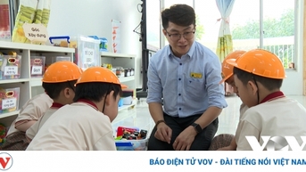 Câu chuyện về người thầy giáo khi chọn nghề giáo viên mầm non