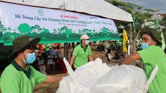ដាំដើមឈើ ប្រមូលកាកសំណល់វេចខ្ចប់ ដើម្បី "បរិស្ថានស្អាត - ជីវិតបៃតង"