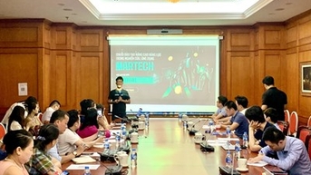 Nâng cao năng lực nghiên cứu và ứng dụng công nghệ tiếp thị