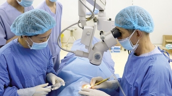 Phẫu thuật đục thủy tinh thể an toàn, hiệu quả bằng Phaco