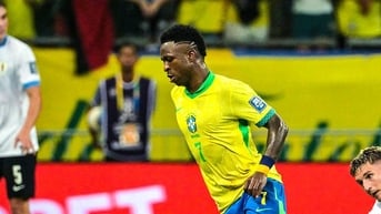 Vinicius lại tịt ngòi, đội tuyển Brazil và Uruguay bất phân thắng bại