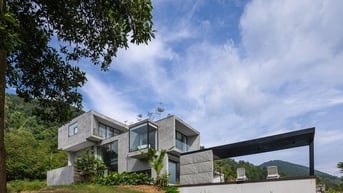 Biệt thự sườn đồi đẹp như tranh vẽ nhờ lối kiến trúc độc đáo