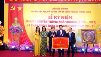 Trường Đào tạo, bồi dưỡng cán bộ Công Thương Trung ương tổ chức Lễ kỷ niệm truyền thống 50 năm
