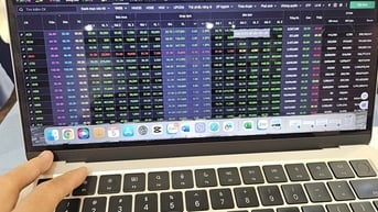 Điều gì xảy ra khi VN-Index thiếu vắng thông tin?