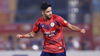 Phá 'bê tông cốt thép' của đội Đà Nẵng, CLB CAHN soán ngôi đầu V-League