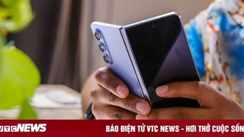 Điện thoại gập sẽ hồi sinh thị trường smartphone?