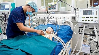 Nhiễm trùng máu ở trẻ em
