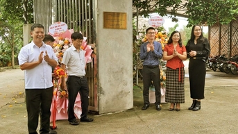 Du lịch Hà Nội gắn biển “Nhà hàng đạt chuẩn” phục vụ du khách