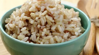 Người bị tiểu đường hạn chế ăn cơm gạo trắng, nên thay bằng gì?