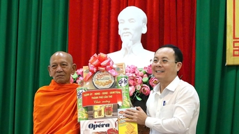 Họp mặt các vị chức sắc, sư sãi tiêu biểu nhân dịp lễ Sene Đolta 2024