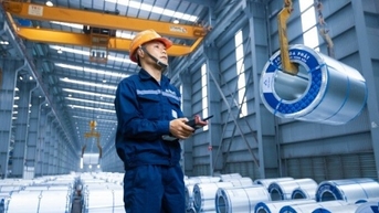 Nhà đầu tư nước ngoài kéo dài chuỗi rót tiền vào HPG 4 phiên liên tiếp