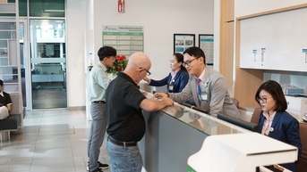 Bệnh nhân được trả góp viện phí tại Bệnh viện FV