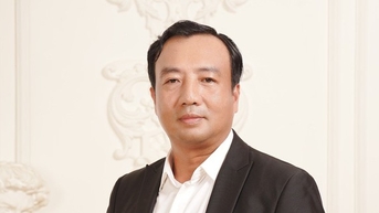 Phan Thanh Thien និង​ការ​ស្រឡាញ់​ឱសថ​របស់​គាត់