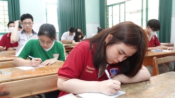 Điểm chuẩn Trường ĐH Khoa học xã hội và nhân văn TP.HCM, Trường ĐH Công nghiệp TP.HCM