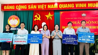 Mặt trận tỉnh Khánh Hòa tiếp nhận 9,8 tỷ đồng ủng hộ đồng bào miền Bắc khắc phục thiên tai