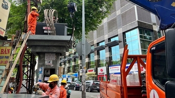 Chính phủ 'thúc' Bộ Công thương hoàn thiện loạt dự thảo cơ chế điện