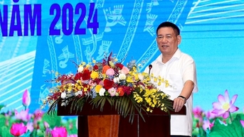 Đến lúc thắt chặt chính sách tài khóa, chuẩn bị nguồn lực cải cách tiền lương