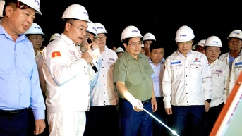 Thủ tướng Phạm Minh Chính dự chuỗi sự kiện dầu khí và năng lượng tái tạo