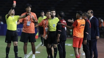 Thông tin bất ngờ về trọng tài gây bão trong trận chung kết SEA Games 32