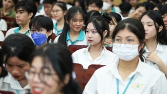 일부 학교에서는 왜 출력 표준을 위한 국제 언어 자격증을 인정하지 않습니까?