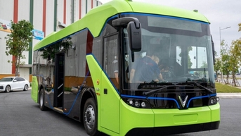 Chất lượng đạt điểm tuyệt đối 100/100, TP.HCM muốn kéo dài thí điểm 5 tuyến buýt điện